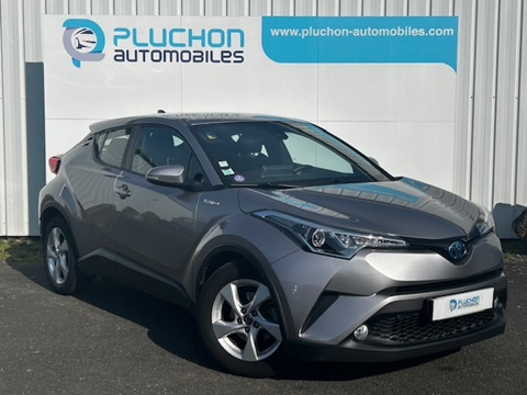 Toyota C-HR 122H DYNAMIC BUSINESS 2WD E-CVT MC19 2019 occasion Saint-Lumine-de-Clisson 44190
