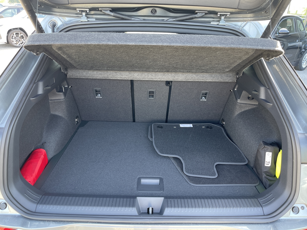 T-ROC 1.5 ETSI 150CH R-LINE DSG7 2026 occasion 33700 M&eacute;rignac