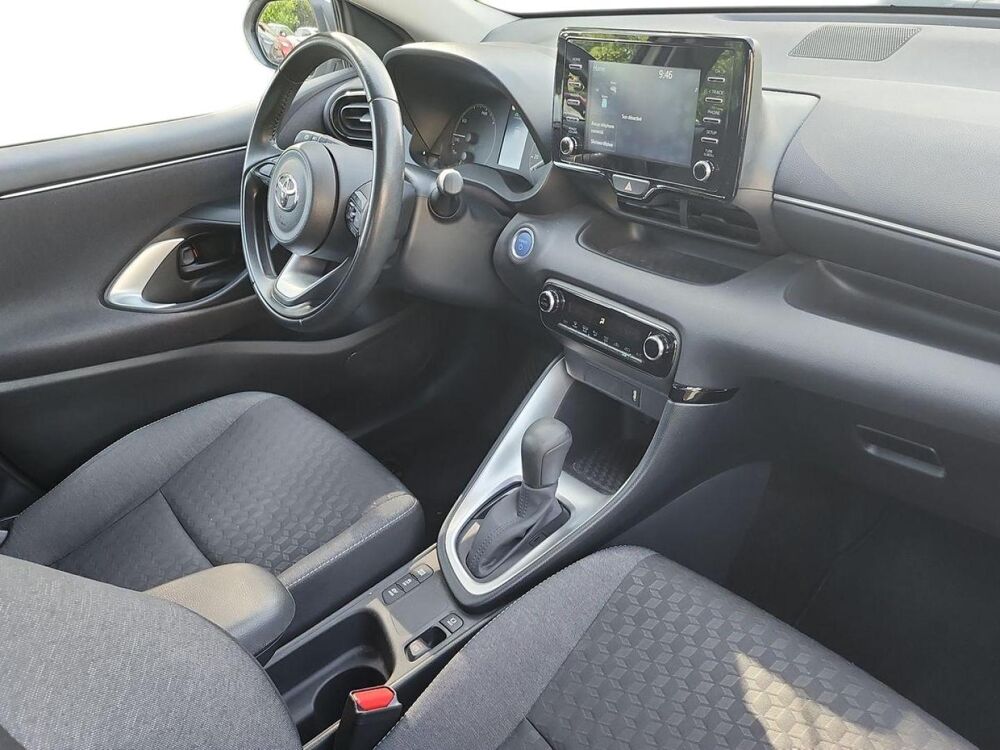 Yaris 116h Dynamic 5p MY22 2023 occasion 13730 Saint-Victoret