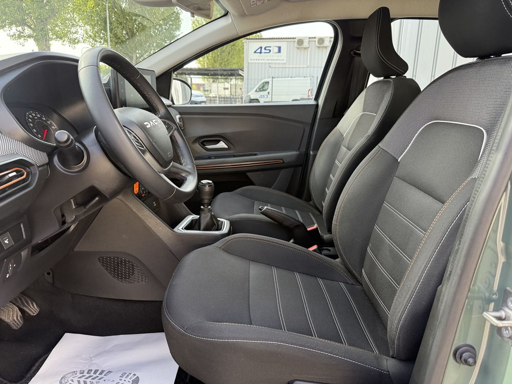 Sandero 1.0 TCE 90CH STEPWAY EXPRESSION / GARANTIE 1 AN / 1 ERE MAI 2023 occasion 38340 Voreppe