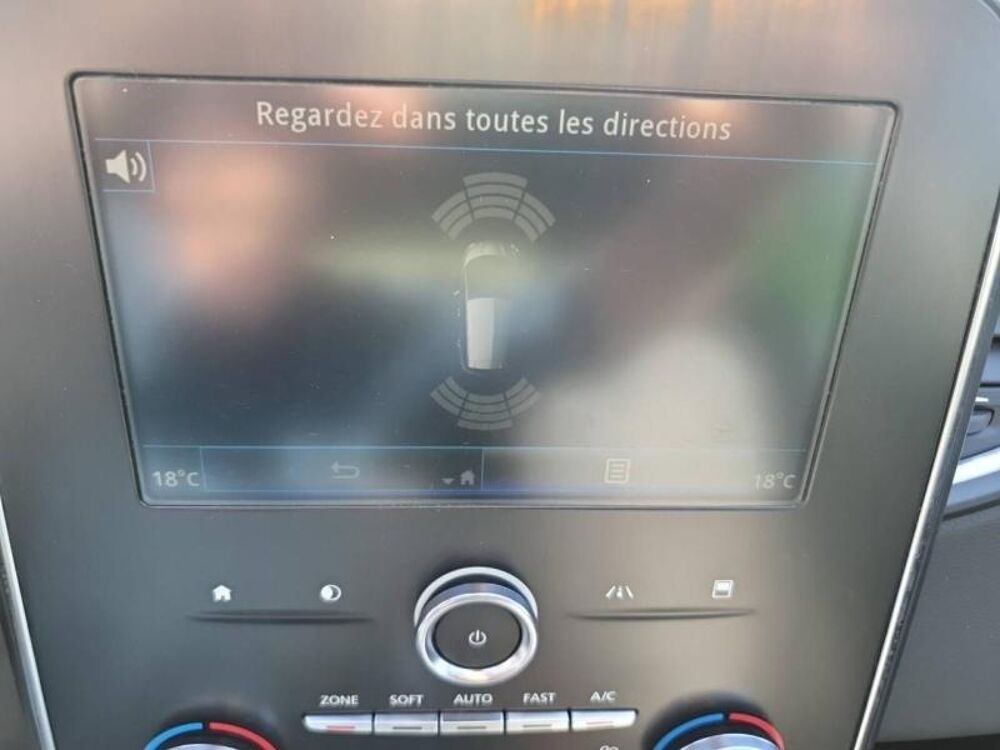 Sc&eacute;nic 1.7 Blue dCi 120ch Intens EDC 2020 occasion 56400 Brech
