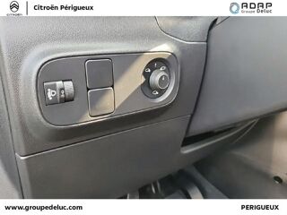 C3 1.2 PureTech 83ch S&S Shine 2023 occasion 24750 Tr&eacute;lissac