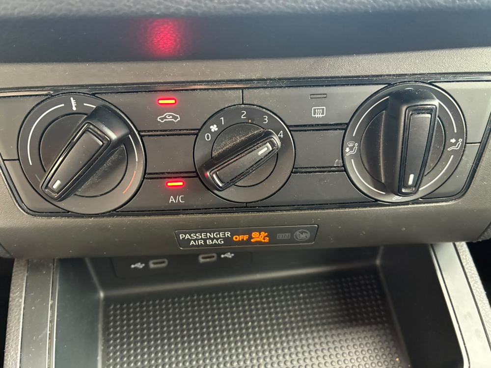 Arona 1.0 TSI 95CH REFERENCE 2021 occasion 53810 CHANGE
