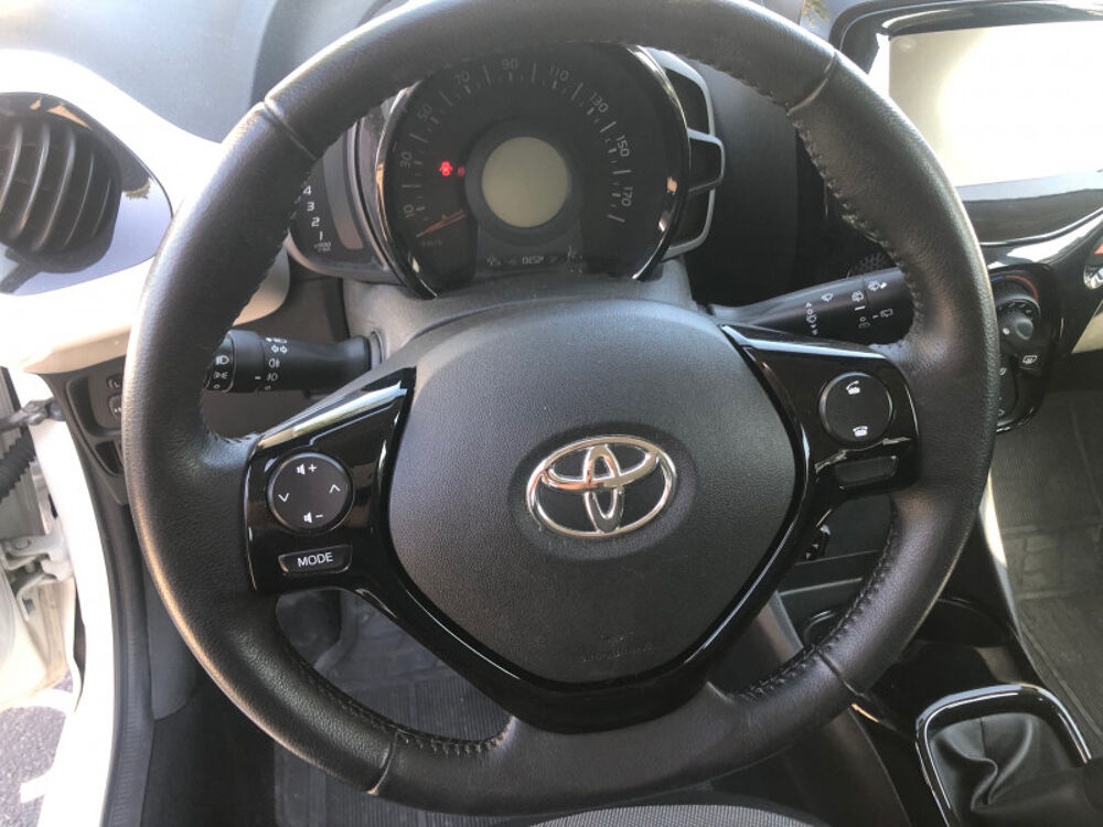 Aygo 1.0 VVT-I 69CH STOP&START X-WAVE 5P 2016 occasion 34970 Lattes