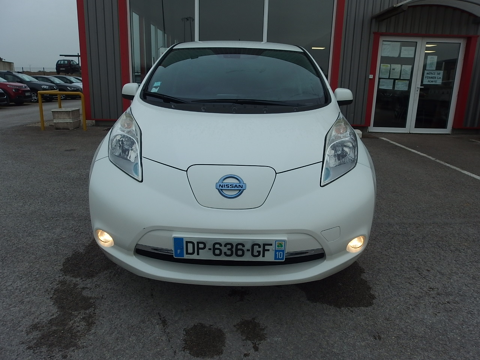 Leaf 109CH 30KWH ACENTA 2015 occasion 10600 Savières