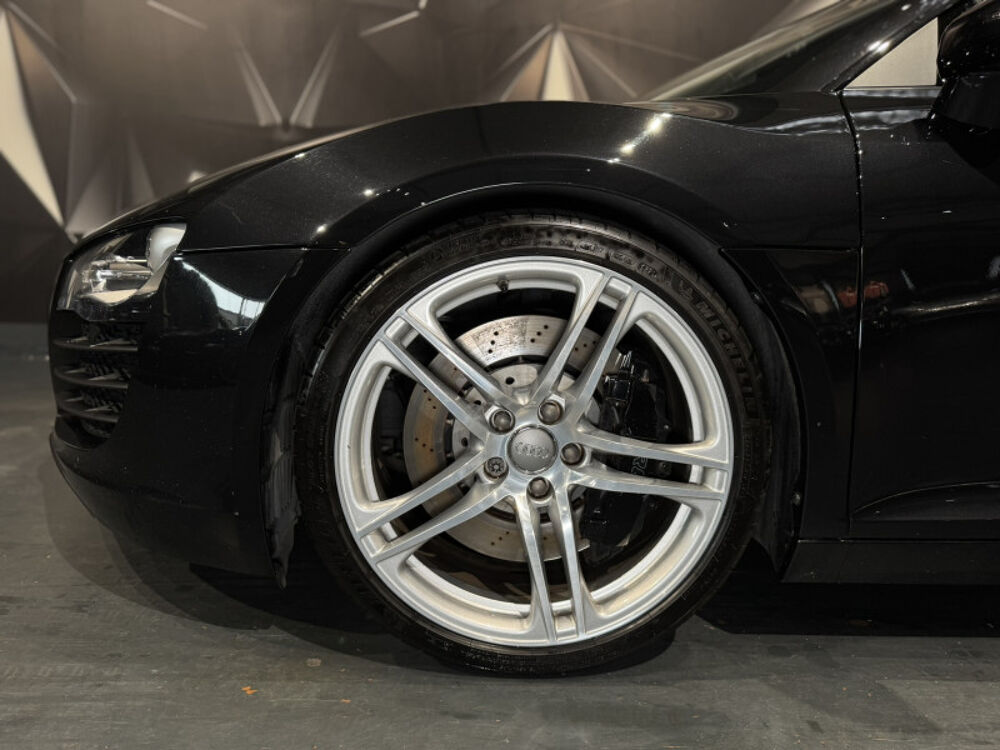 R8 4.2 V8 FSI 420CH R TRONIC 6 2009 occasion 63170 Aubi&egrave;re