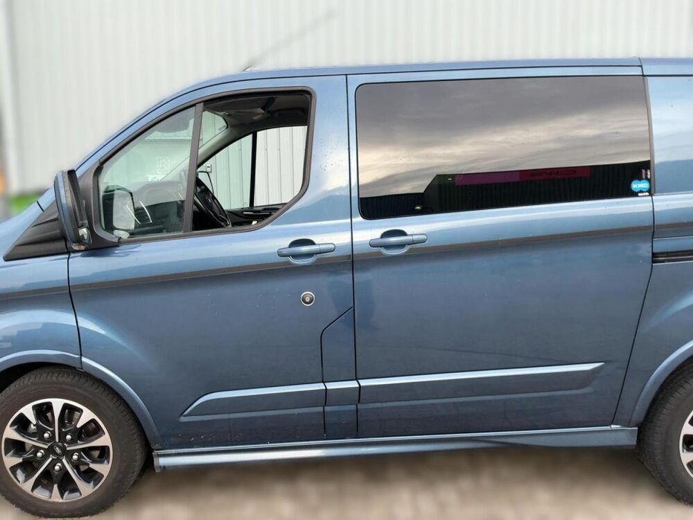 Transit 320 L1H1 2.0 EcoBlue 185 S&S Cabine Approfondie Sport BVA6 7 2020 occasion 17450 Saint-Laurent-de-la-Pr&eacute;e