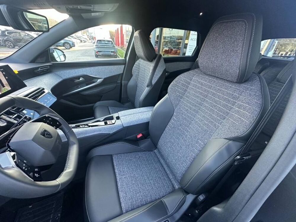 5008 Hybrid 145ch Allure e-DCS6 2025 occasion 27930 Normanville