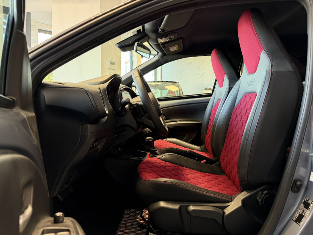 Aygo 211,00/MOIS* / 1.0 VVT-I 72CH UNDERCOVER S-CVT MY23 2023 occasion 57350 Stiring-Wendel
