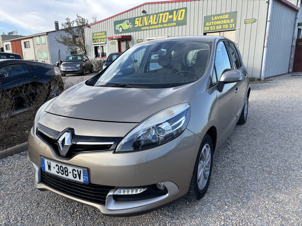Sc&eacute;nic III 1.5 DCI 110CH INITIALE EDC 2014 occasion 21200 Montagny-l&egrave;s-Beaune