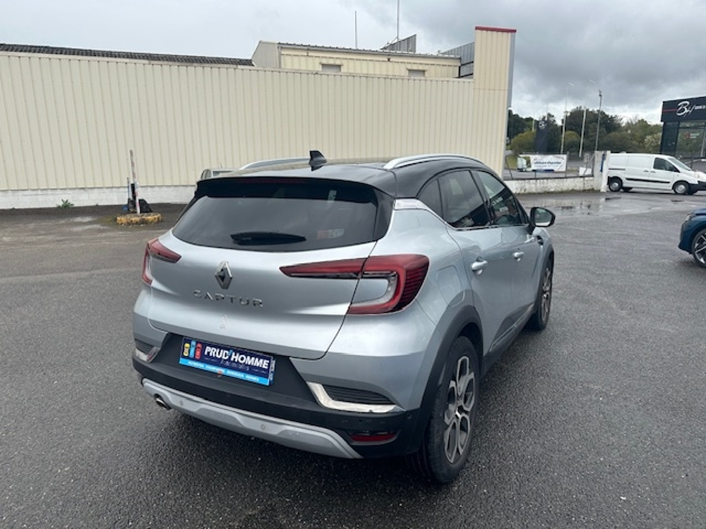 Captur INTENS MILD HYBRID 140 EDC PARK ASSIST 2021 occasion 16400 Puymoyen