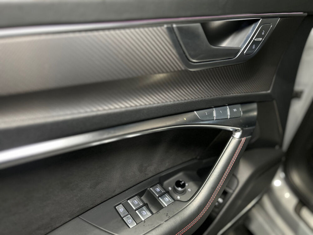 RS6 4.0 V8 TFSI 600CH QUATTRO TIPTRONIC 53CV 2022 occasion 63170 Aubi&egrave;re