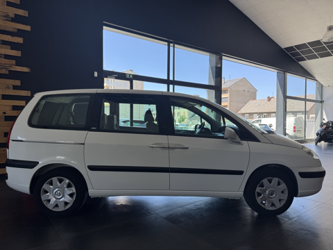 807 2.0 HDI 120CH 7 PLACES PLB AUTO 2007 occasion 12000 RODEZ