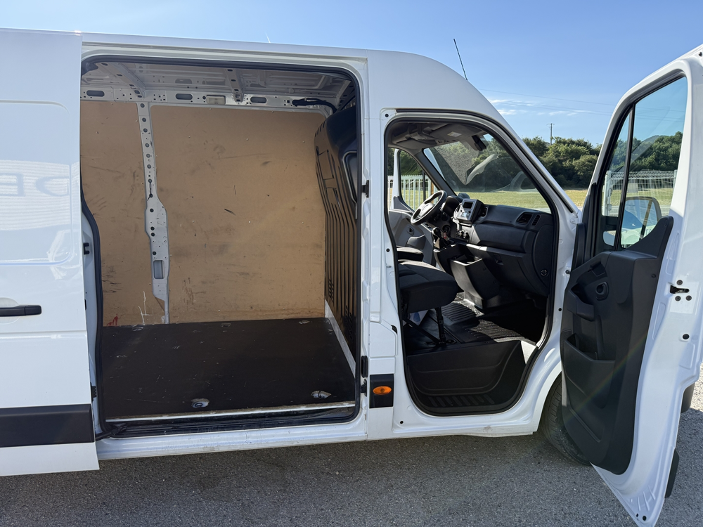 Master F3500 L3H2 2.3 BLUE DCI 135CH CONFORT EURO6 2022 occasion 26740 Les Tourrettes