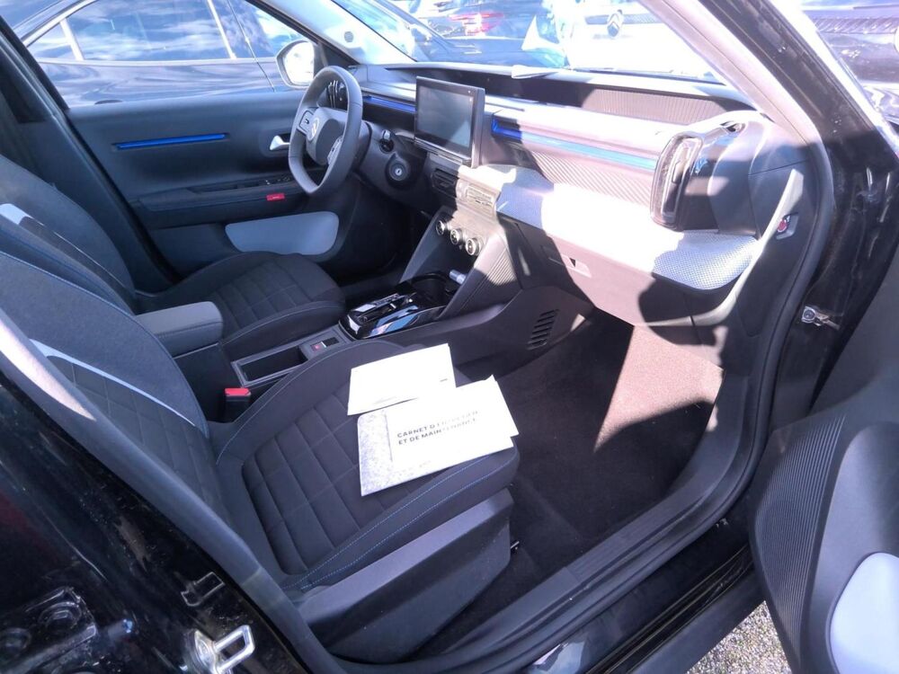 C3 Electrique 113ch 44,2kWh autonomie confort PLUS / CHARGEUR E 2025 occasion 56850 Caudan