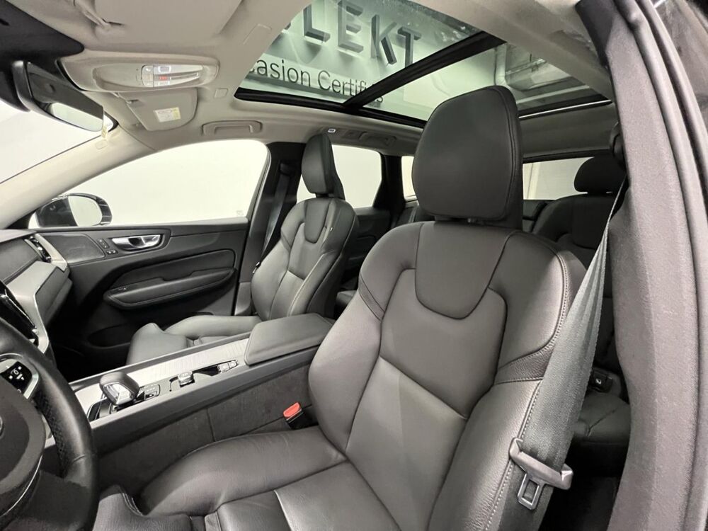 XC60 T6 Hybride Rechargeable 350 Ultra Style Chrome Geartronic 8 2024 occasion 91200 Athis-Mons