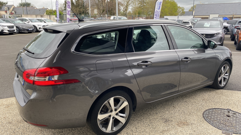 308 SW 1.2 PURETECH 130CH E6.3 S&S ALLURE 2020 occasion 49070 Saint-Léger-de-Linières