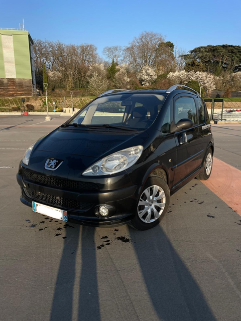 Peugeot 1007 1.4 HDI SPORTY PACK