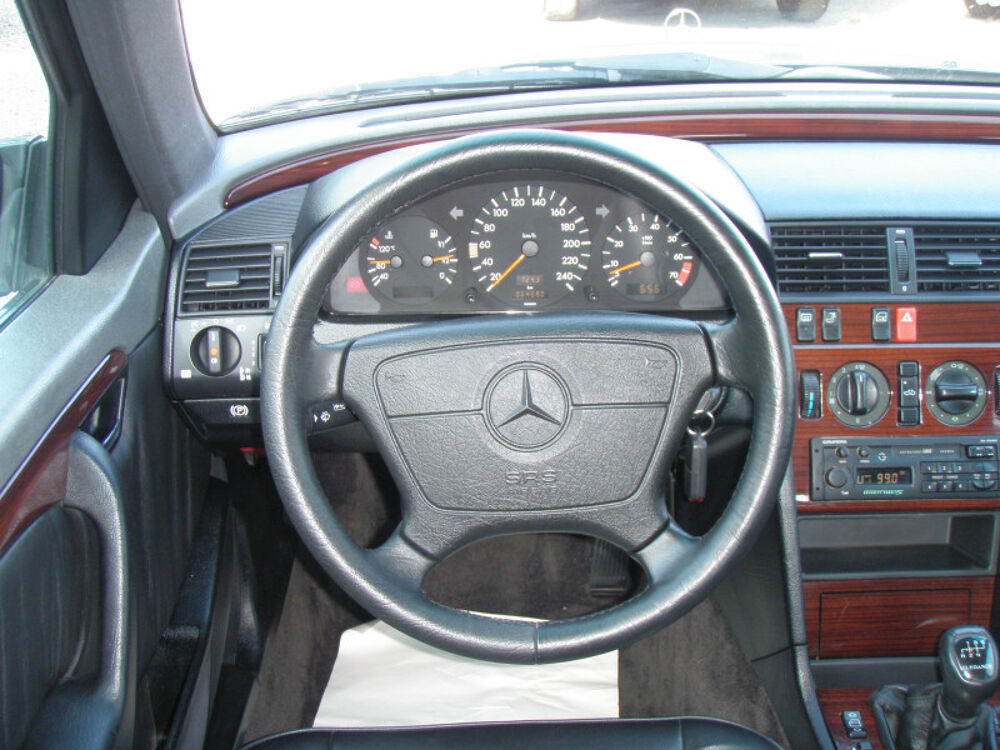 Classe C 180 ELEGANCE 1995 occasion 93220 Gagny