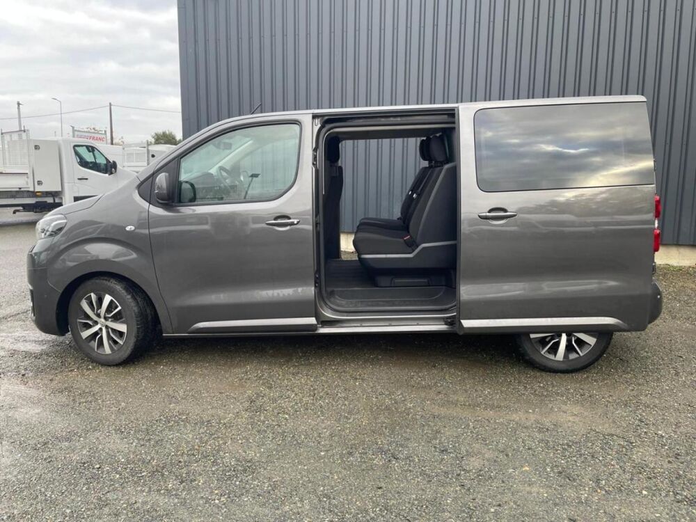 Proace Medium 2.0 D-4D 180 Cabine Approfondie Business BVA 6 Place 2022 occasion 17450 Saint-Laurent-de-la-Pr&eacute;e