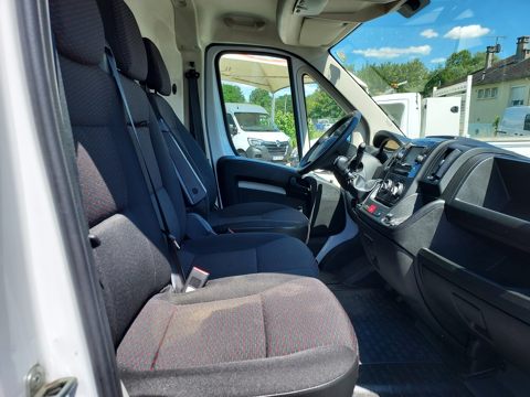 Movano 3.0T L1H1 2.2D 120CH PACK CLIM 2022 occasion 60600 Clermont