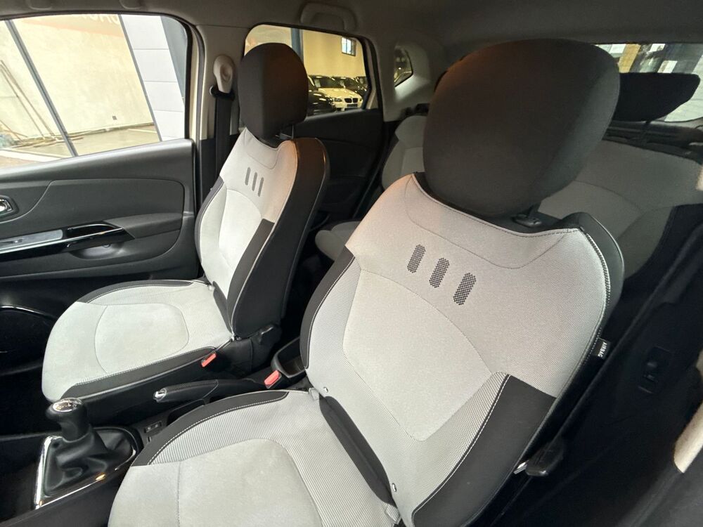 Captur 1.5 DCI 90CH STOP&START ENERGY INTENS ECO&sup2; 2015 occasion 31140 Aucamville