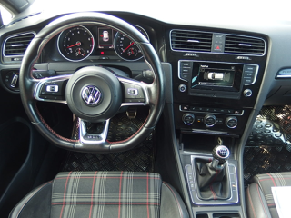 Golf 2.0 TSI 230CH BLUEMOTION TECHNOLOGY GTI PERFORMANCE 5P 2017 occasion 10600 Savi&egrave;res