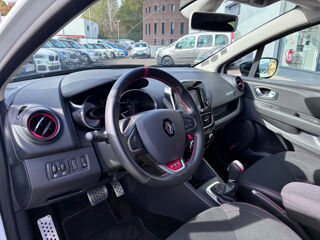 Clio IV 1.6 T 200CH RS EDC 5P 1er MAIN FRAN&Ccedil;AISE 2017 occasion 38130 ECHIROLLES