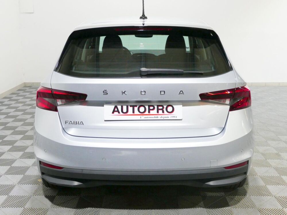Fabia 1.0 TSI 110ch Ambition DSG7 2022 occasion 77400 Lagny-sur-Marne