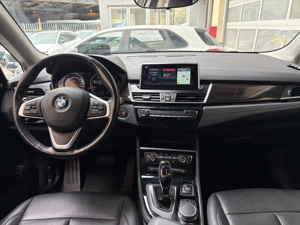 Serie 2 218dA xDrive 150ch Luxury 2019 occasion 78000 VERSAILLES