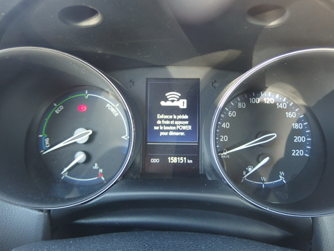 C-HR 122H DISTINCTIVE 2WD E-CVT MY20 2021 occasion 10600 Savi&egrave;res