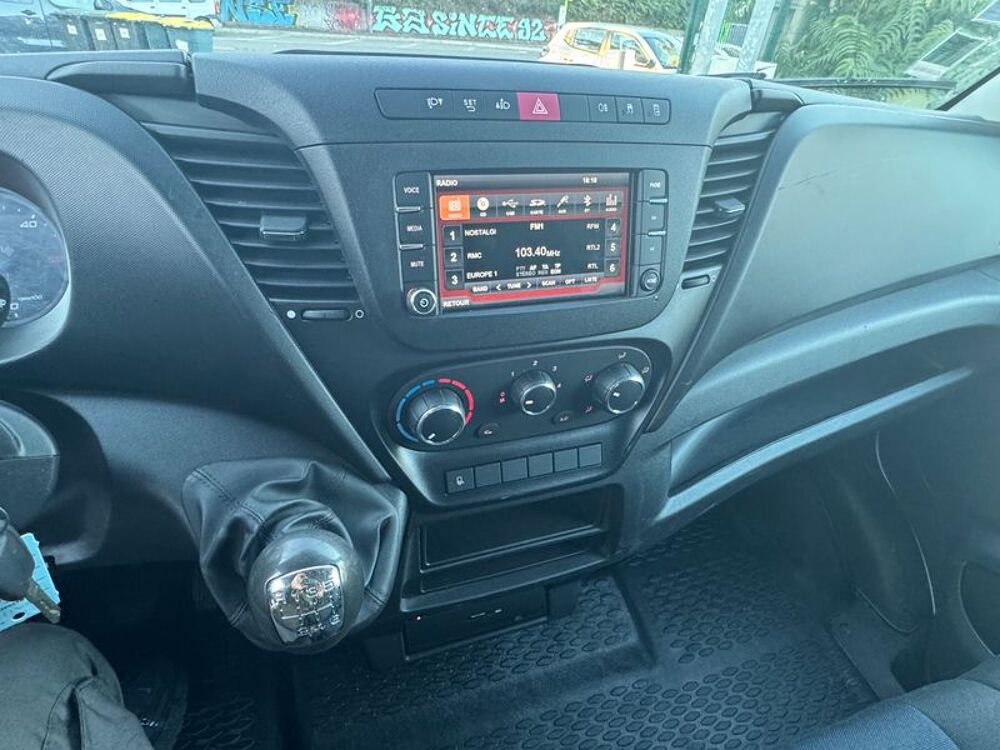 Daily 35C14 CAISSE HAYON PX 14000&curren; HT 2018 occasion 42000 Saint-&Eacute;tienne