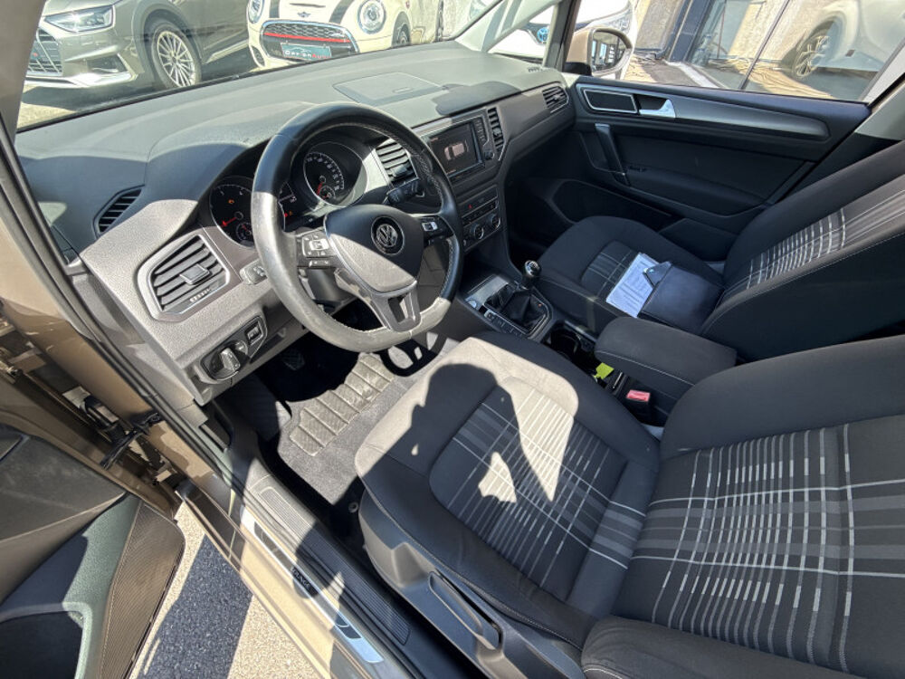 Golf 1.6 TDI 110CH BLUEMOTION TECHNOLOGY FAP LOUNGE 2015 occasion 31140 Aucamville
