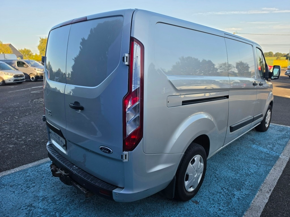 Transit 11242&curren; HT-L2H1 2.0 ECOBLUE 130 TREND BUSINESS +ATTELAGE 2020 occasion 44290 Conquereuil