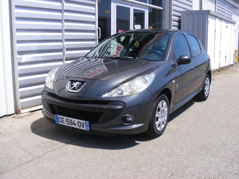 206 1.4 GENERATION 5P 2012 occasion 38150 Salaise-sur-Sanne