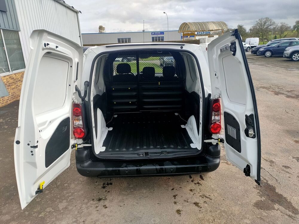 Berlingo M 1.6 BLUEHDI 100 S&S CLUB ETG6 2017 occasion 50720 Barenton