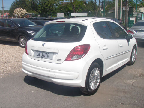 207 (2) 1.4 HDI 70 FAP PREMIUM 5P EURO5 2011 occasion 93220 Gagny