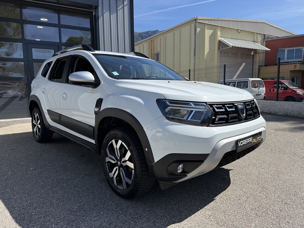 Duster 1.5 BLUE DCI 115CH PRESTIGE + 4X2 / 1 ERE MAIN / 2021 occasion 38340 Voreppe
