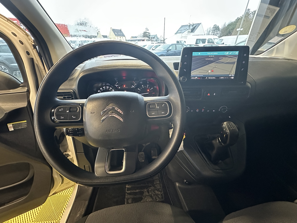 Berlingo M 1000KG BLUEHDI 100 S&S WORKER BMV5 2019 occasion 56530 Qu&eacute;ven