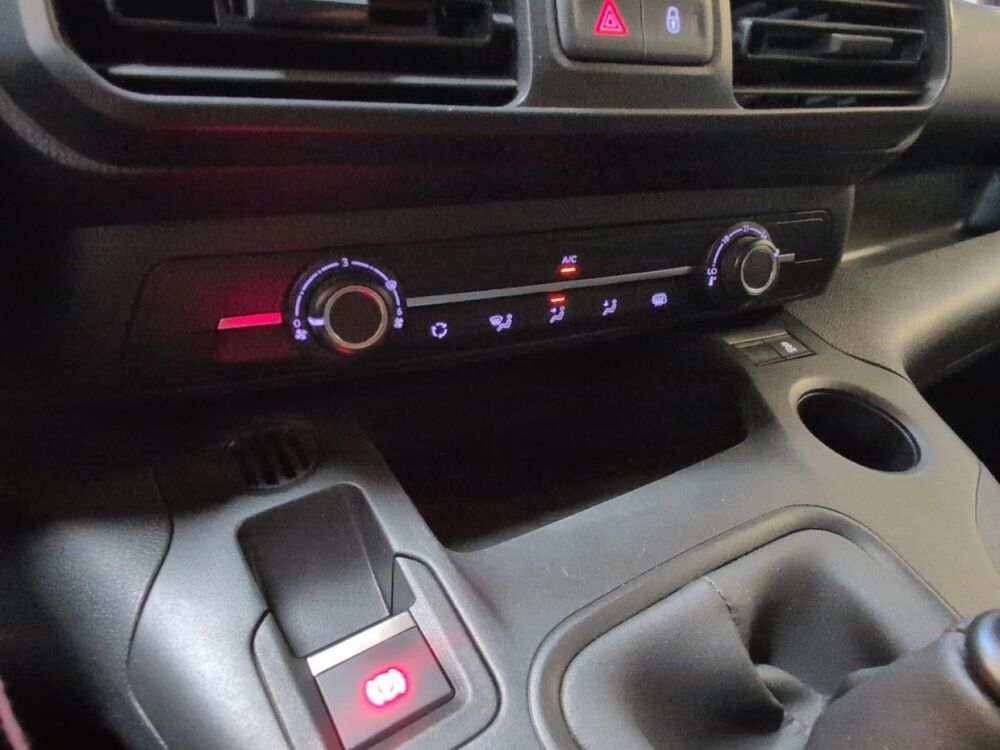 Proace Long 130 D-4D Business 2021 occasion 13400 Aubagne