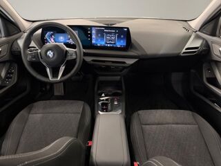 S&eacute;rie 1 120A 170ch M Sport Design DKG7 2025 occasion 78240 Chambourcy