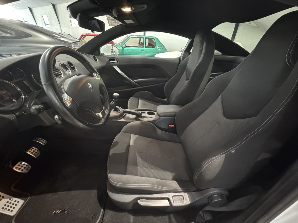 RCZ 2.0 HDI 163CH 2010 occasion 12000 RODEZ