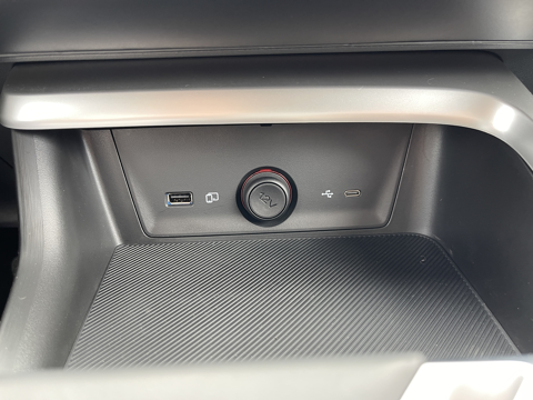 ZS EV 1.5 HYBRID+ 197CH LUXURY 2026 occasion 33700 M&eacute;rignac
