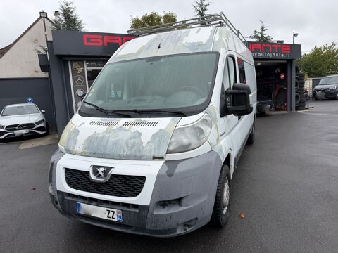 Annonce voiture Peugeot Boxer 8990 €