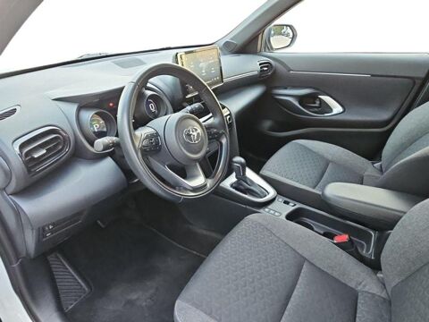 Yaris Cross 116h Design MY22 2023 occasion 13300 Salon-de-Provence
