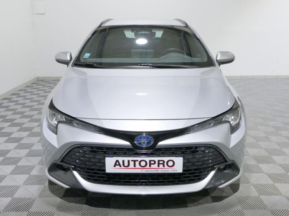 Corolla 1.8 140ch Dynamic Business 2023 occasion 77400 Lagny-sur-Marne