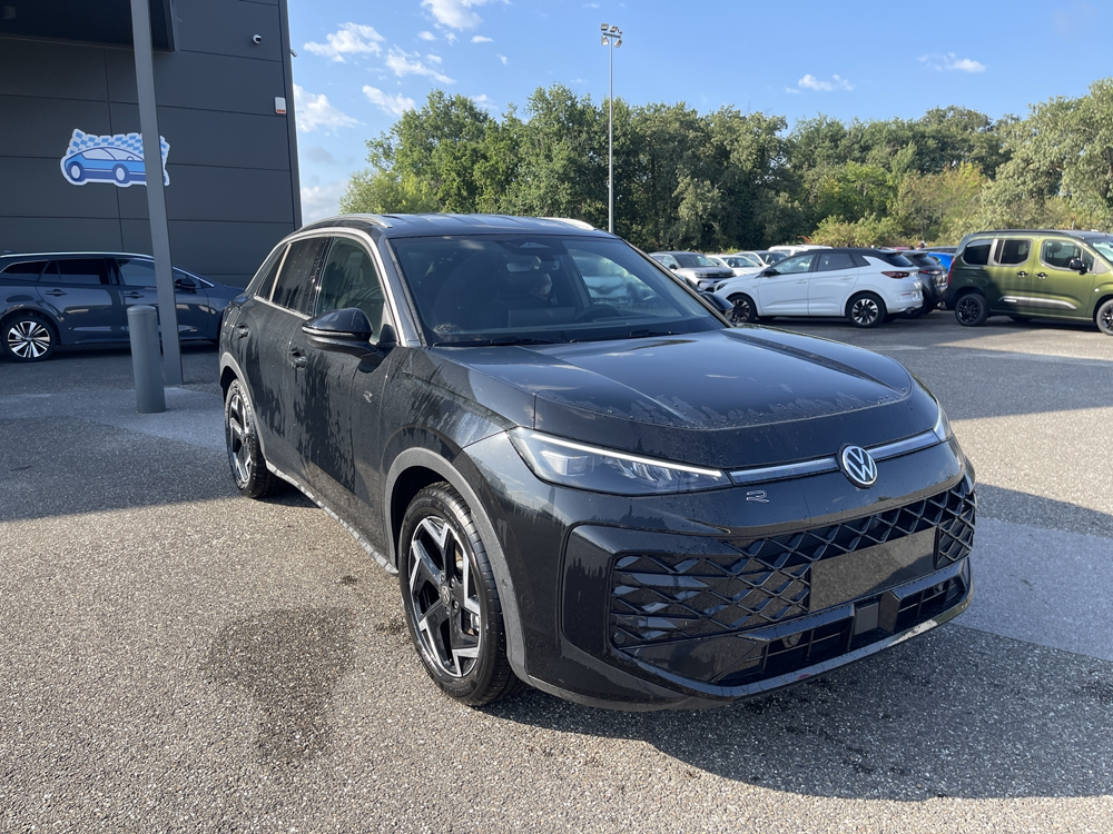 T-ROC 1.5 ETSI 150CH R-LINE DSG7 2026 occasion 33700 M&eacute;rignac