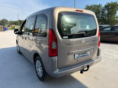 Berlingo 1.6 HDI75 MULTISPACE DISTRIBUTION NEUVE 2011 occasion 30360 V&eacute;z&eacute;nobres