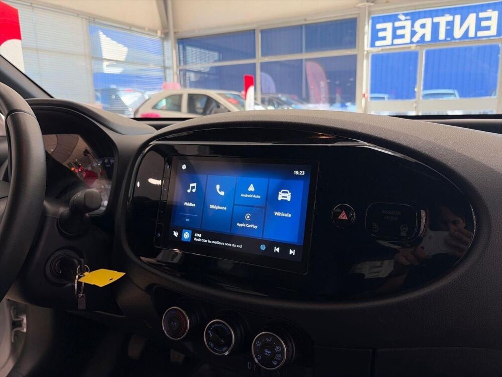 Aygo 1.0 VVT-i 72ch Dynamic 2024 occasion 13290 Les Milles