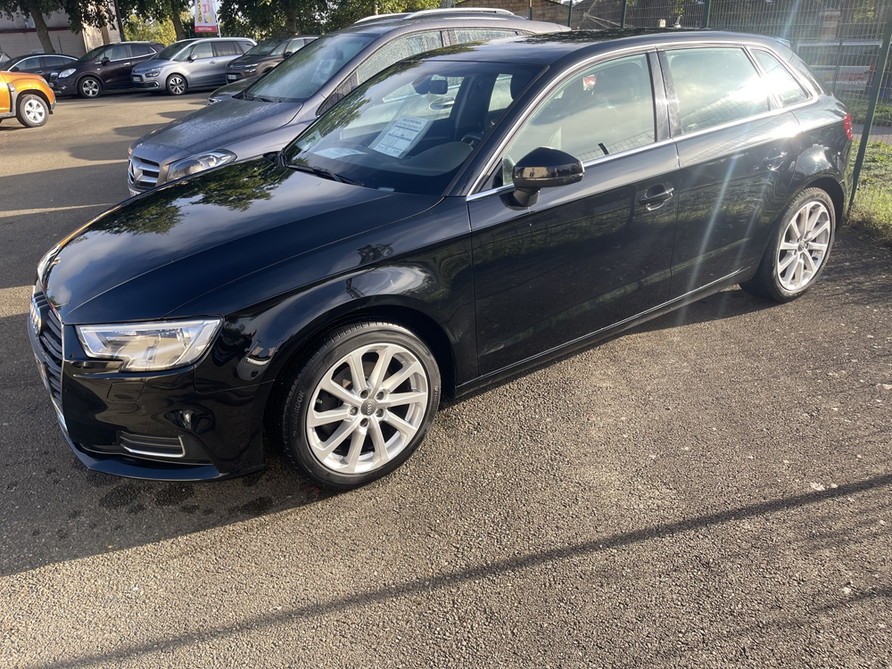 A3 35 TFSI 150CH COD DESIGN S TRONIC 7 2018 occasion 61000 Alen&ccedil;on
